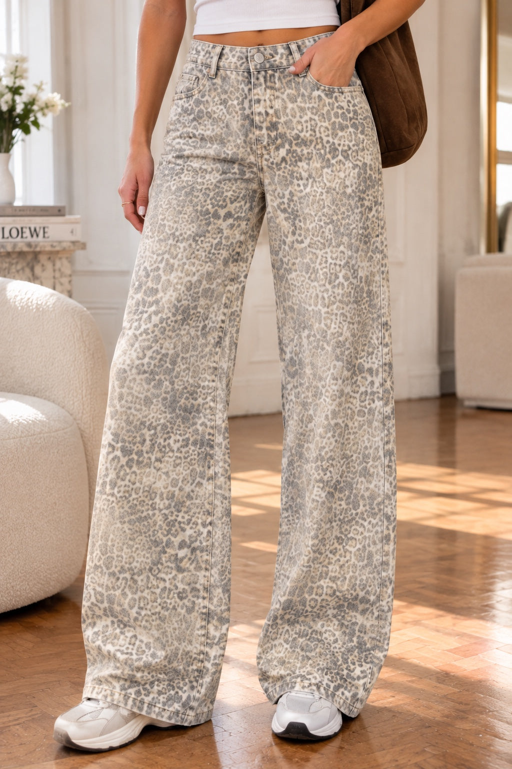 Pantalon Lana léopard clair vue de face, coupe large