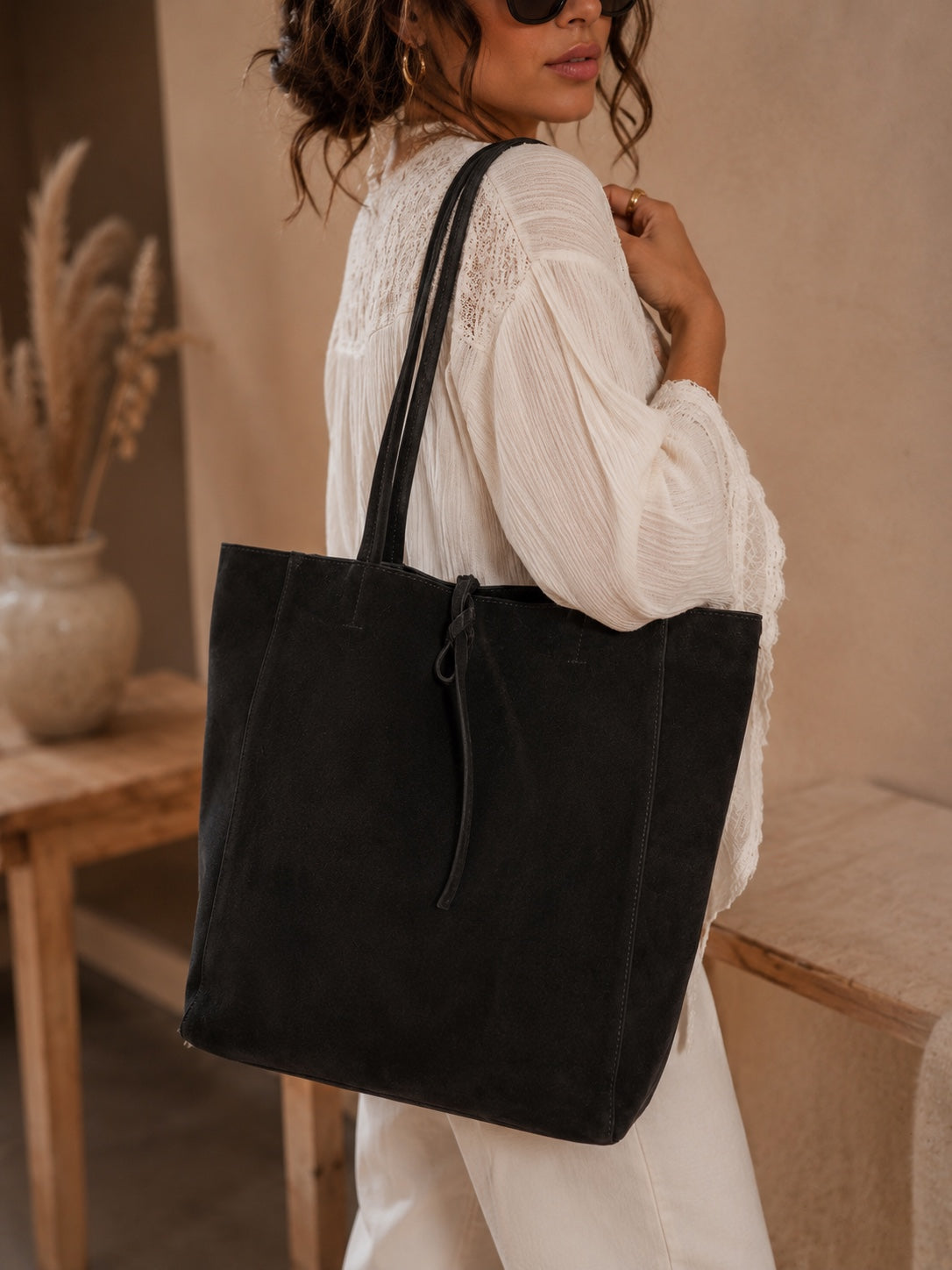 Sac HE2MA noir porté